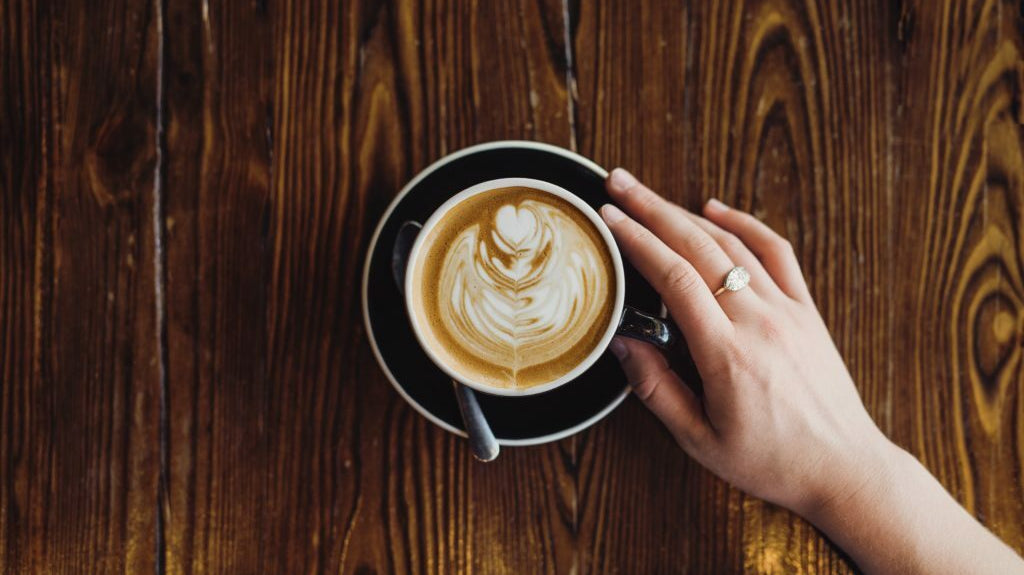 Kawa zapobiega atakom serca i udarom